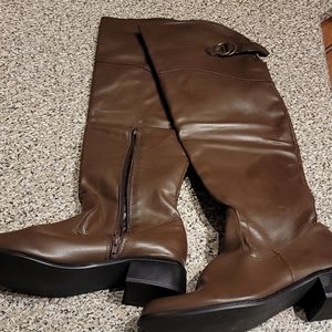 Brown over the knee Boots